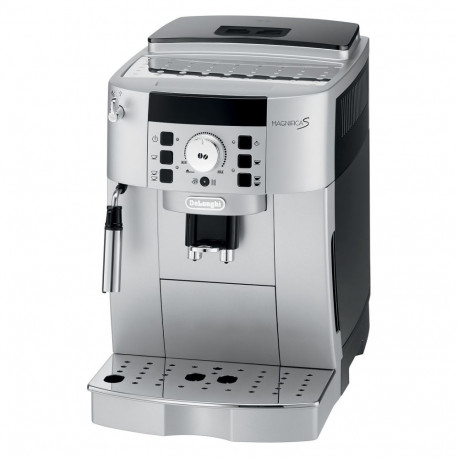 "DeLonghi Kaffeemaschine Magnifica S *silber*"