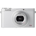 Fujifilm FinePix XQ1 серебристый