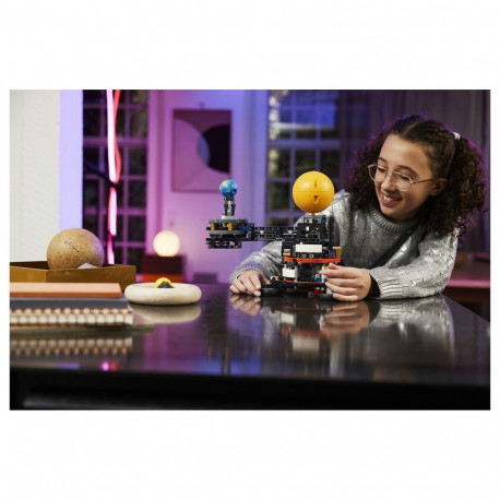 "LEGO 42179 Technic Sonne Erde Mond Modell"