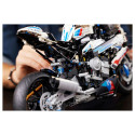 "LEGO Technic BMW M 1000 RR 42130"