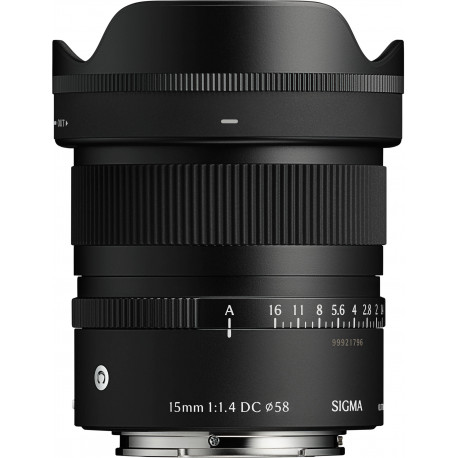 Sigma 15mm f/1.4 DC Contemporary lens for Sony
