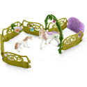 Schleich Bayala glittering flower house, toy figure