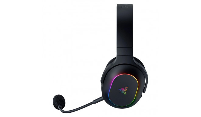 "Razer Barracuda X Chroma Headset wireless overear black"
