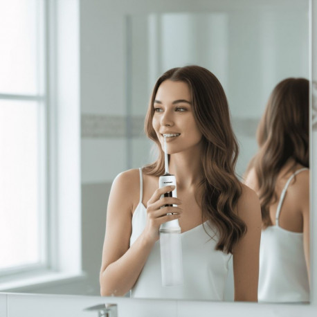 Health & Personal Care - Blaupunkt DIR301 Cordless Oral Irrigator 590 kPa White