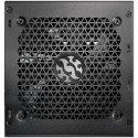 ADATA XPG PYLON NETZTEIL 550W 80 PLUS BRONZE