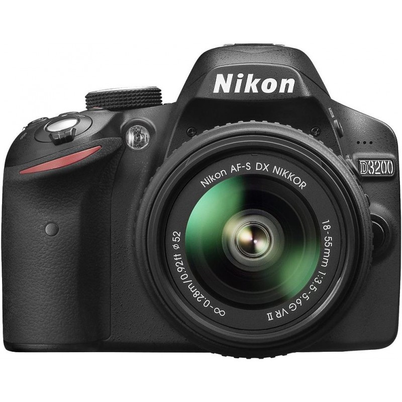 Nikon D3200 + 18-55мм  VR II Kit