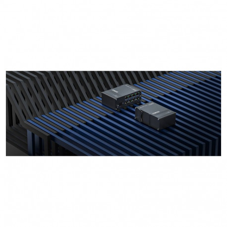 "Teltonika TSW030 8x RJ45-Ports Ethernet Switch"