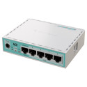 "MikroTik RouterBOARD E50UG. hEX. 5x Gigabit. USB. micro SD"