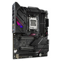 "AM5 ASUS ROG STRIX B650E-E GAMING ATX"