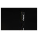 "3200 32GB Kingston FURY Beast"