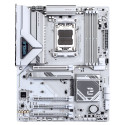 "Gigabyte B850 EAGLE ICE (B850.AM5.ATX.DDR5)"