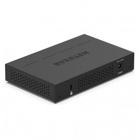 "NETGEAR 300 Series GS305PP - Switch - SOHO - unmanaged - 5 x 10/100/1000 (4 PoE+) - Desktop, wandmo