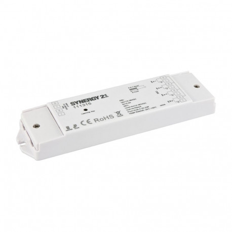 Synergy 21 LED Serie EOS 05 4-kanaliline kontroller + CC700