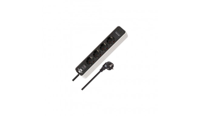 pikendusjuhe 4 pistikupesaga ja 2 USB-C 1,5 m