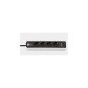 pikendusjuhe 4 pistikupesaga ja 2 USB-C 1,5 m