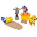 Spinmaster Rubble & Crew - Action Figure Set with 2 Dog Figures (Assorted Items)