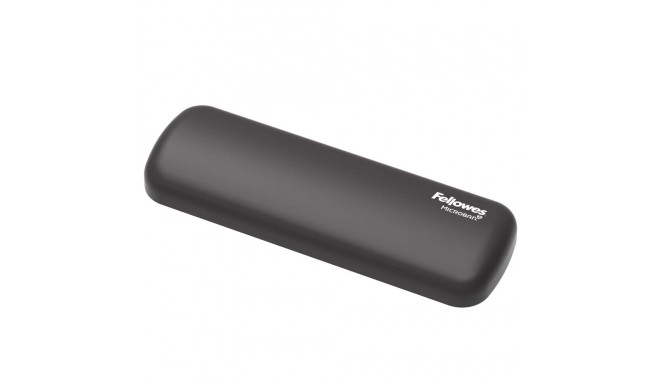 Randmetugi BREYTA, must