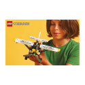 "LEGO 42198 Technic Propellerflugzeug"
