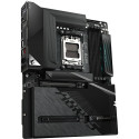 GigaByte X870 AORUS STEALTH