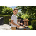 Garden kitchen