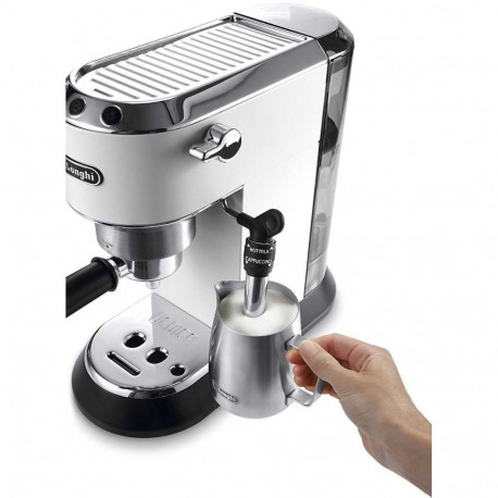 Delonghi EC685W