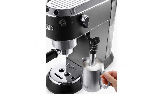 Delonghi EC685BK