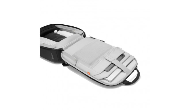 Backpack - XD Design Bobby Edge Anti-Theft Backpack P706.2501 Black
