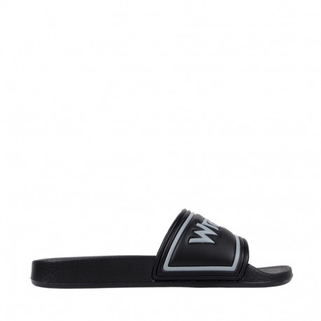 Wrangler meeste plätud Averell Slider Low 20251042 25Y, must