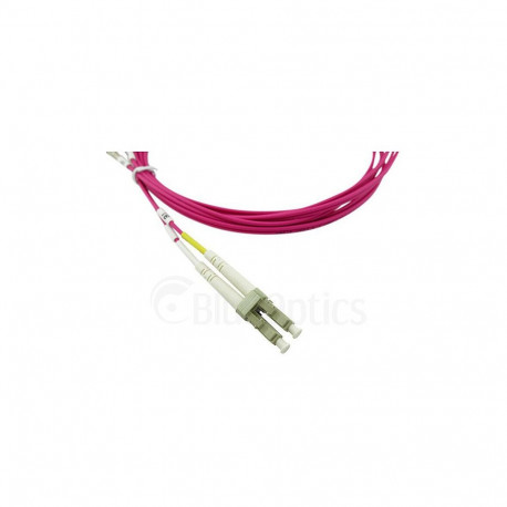 "BlueOptics LWL Patchkabel LC / LC MM OM4 magenta 2,0m"