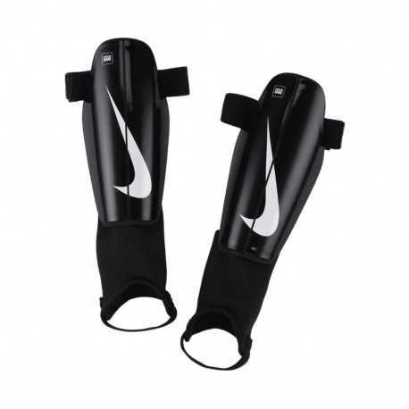 Ochraniacze piłkarskie dla dzieci Nike Charge czarne DX4610 010