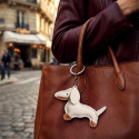Universal chain beige dachshund