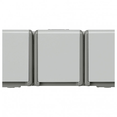 "Siemens 5UB4731 DELTA Schuko-Steckdose flche IP44 AP dgr/hgr 3-fach waagrecht"