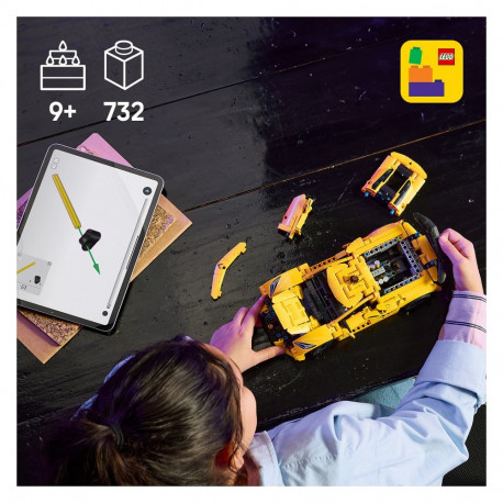 "LEGO Technic Chevrolet Corvette Stingray 42205"