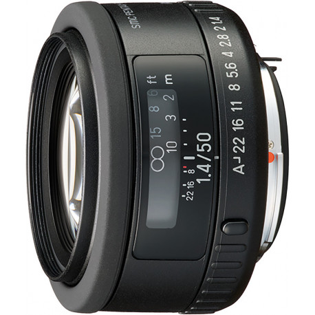 smc Pentax FA 50mm f/1.4 Classic lens