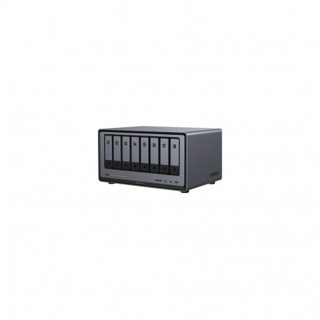 8-pesaline UGREEN DXP8800 Plus