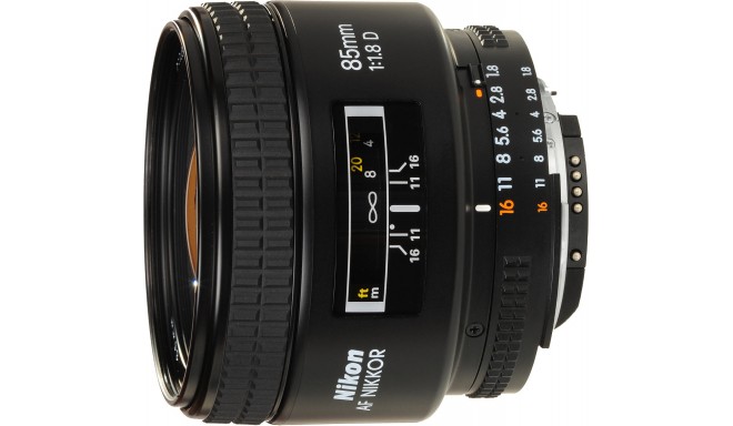 Nikkor AF 85mm f/1.8 D