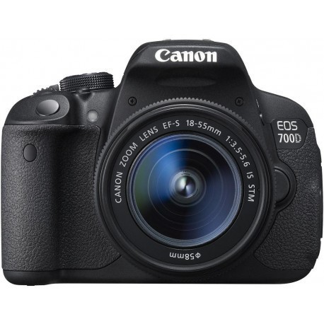 Canon EOS 700D + 18-55mm IS STM + Eneride aku