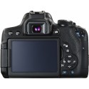 Canon EOS 750D + Tamron 18-400mm