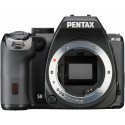 Pentax K-S2 + 18-50mm WR Kit, must