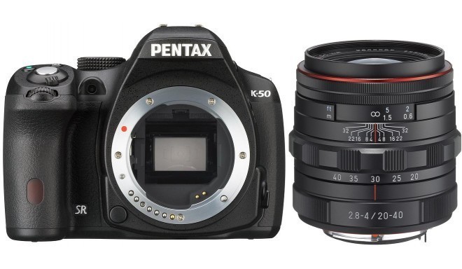 Pentax K-50 + HD DA 20-40mm